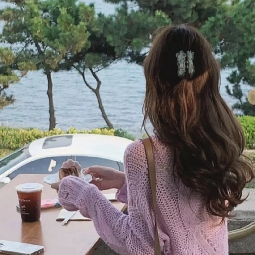 28岁未成年 海报